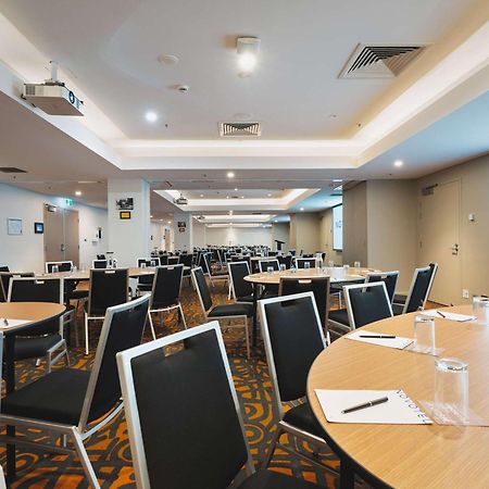 Novotel Canberra Eksteriør bilde