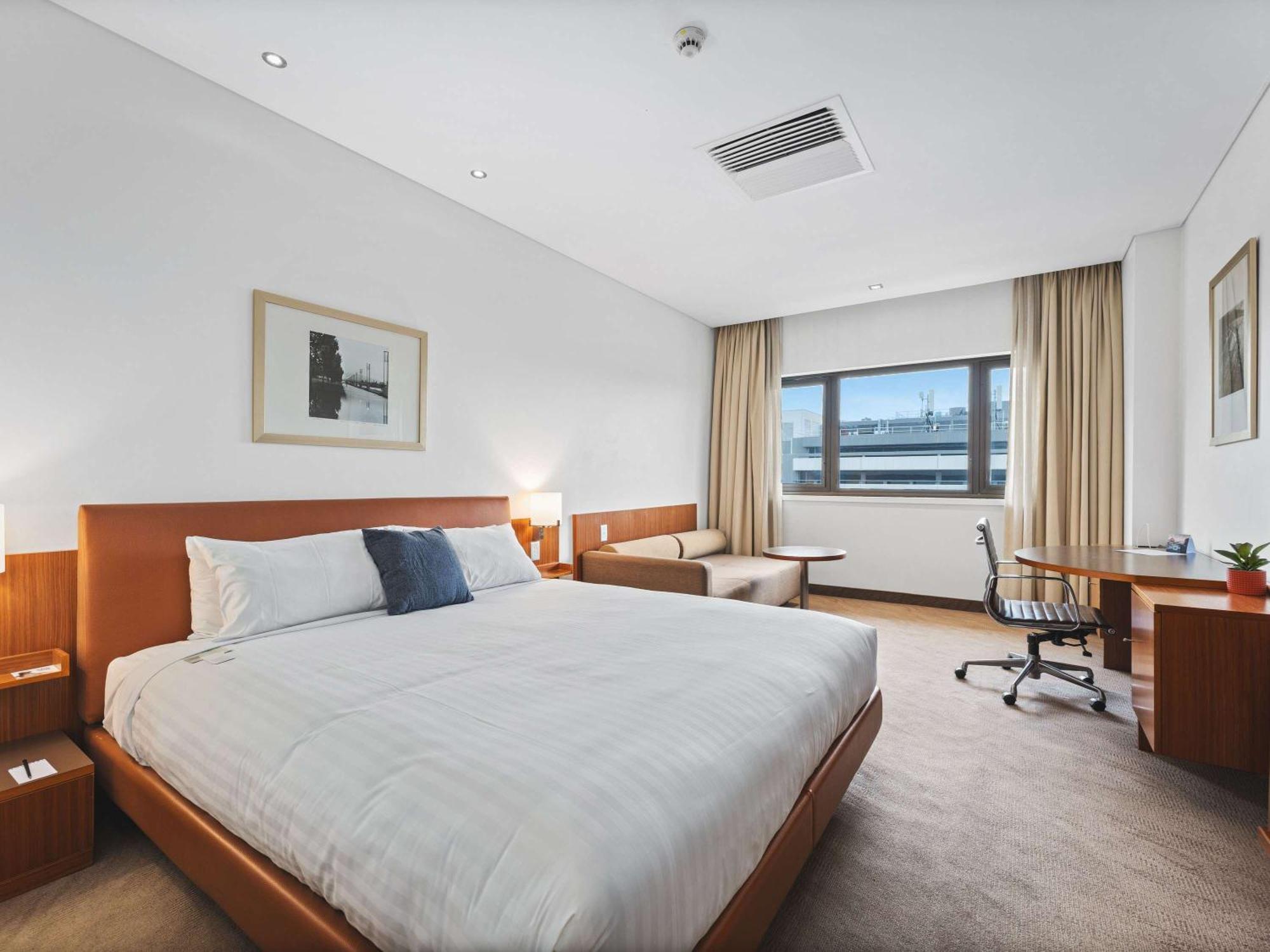 Novotel Canberra Eksteriør bilde